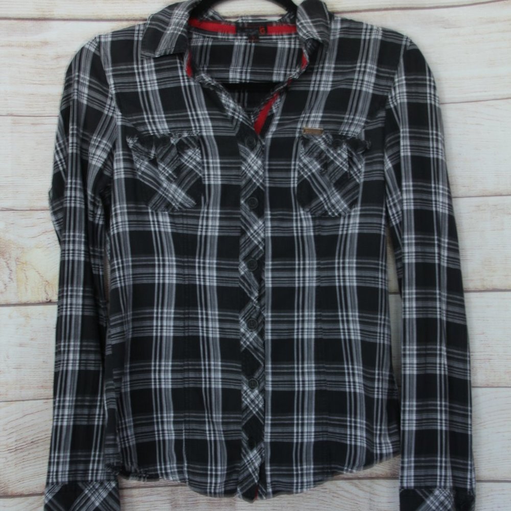 Black and White Plaid Button-up Shirt